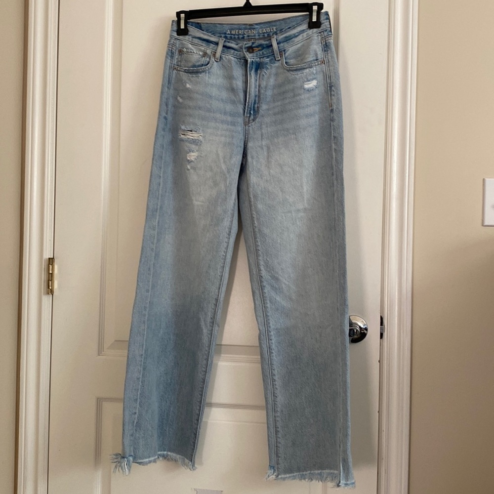 American Eagle- skater jeans, very good condition, gently worn only a few times